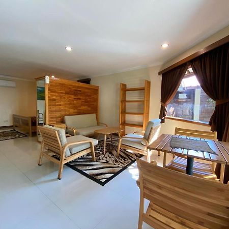 Jepara Marina Beach Bungalows Exterior foto