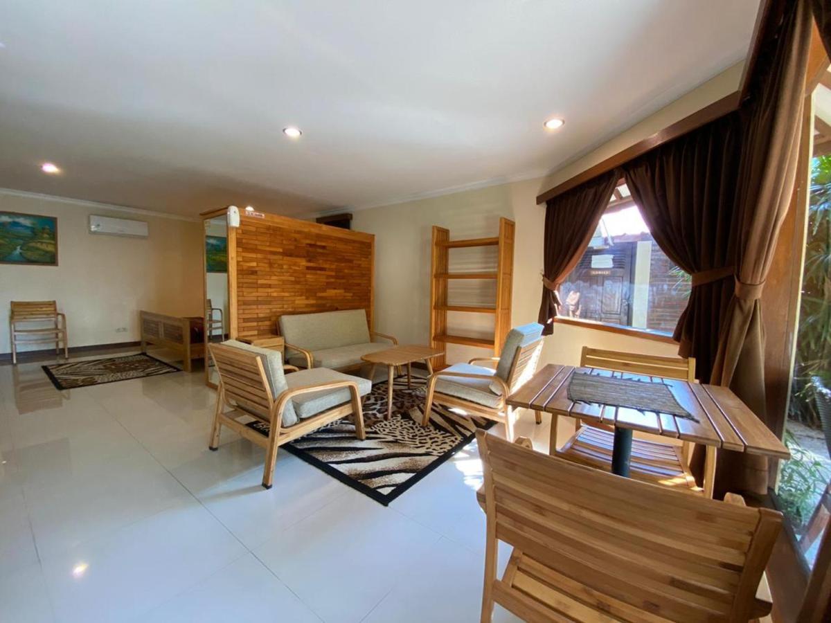 Jepara Marina Beach Bungalows Exterior foto