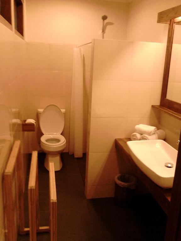 Jepara Marina Beach Bungalows Habitación foto