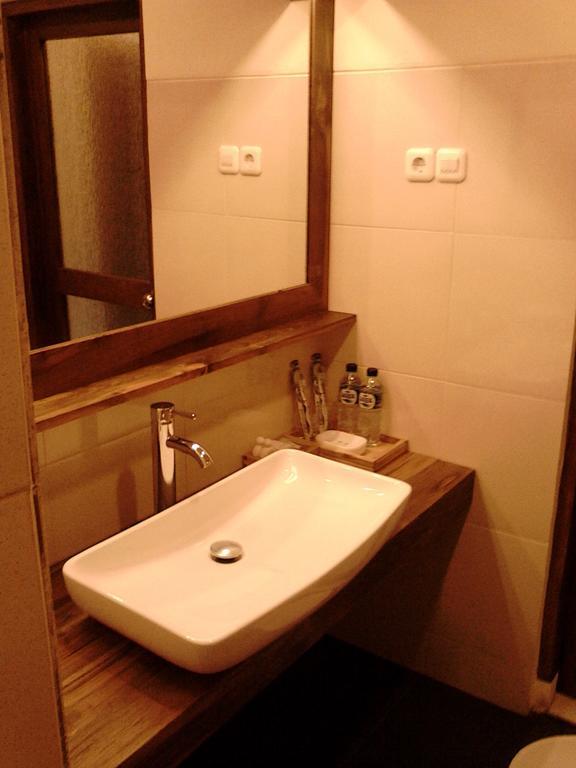 Jepara Marina Beach Bungalows Habitación foto