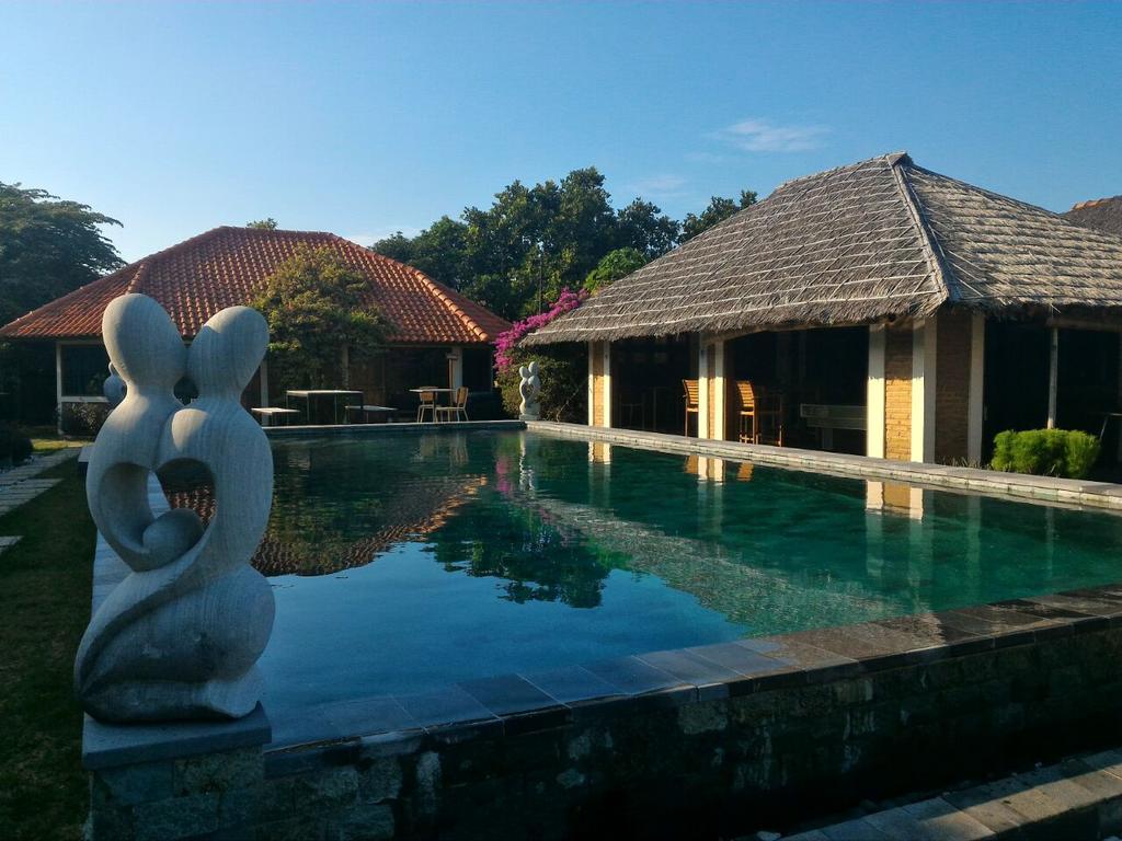 Jepara Marina Beach Bungalows Exterior foto